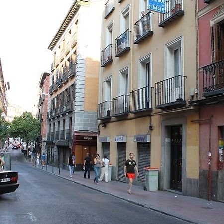 Hostal Xucar Madrid Buitenkant foto