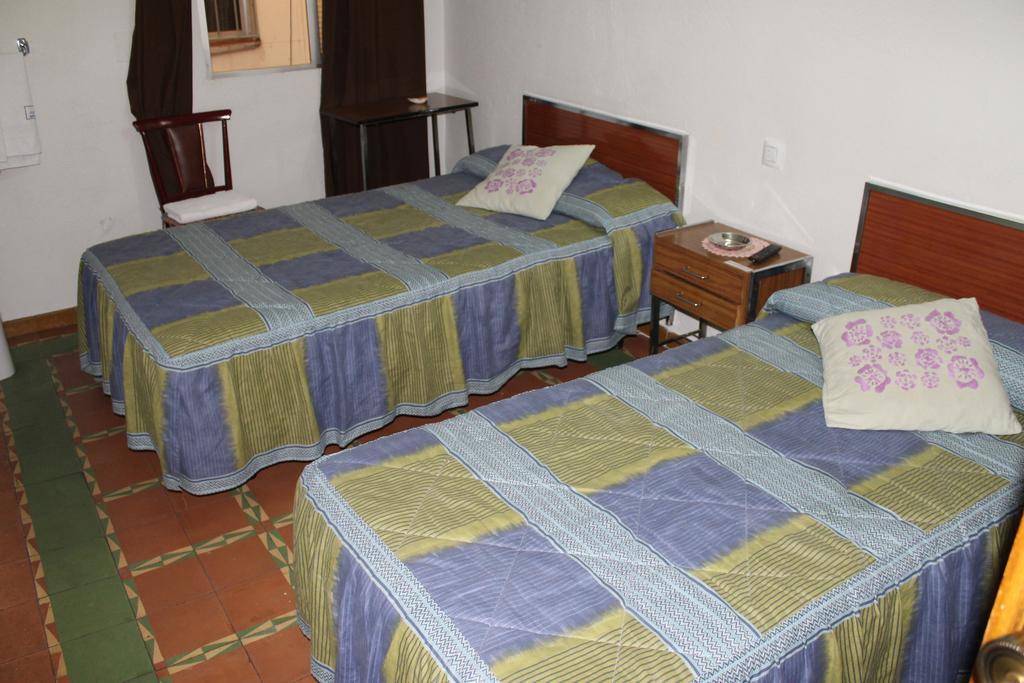 Hostal Xucar Madrid Kamer foto