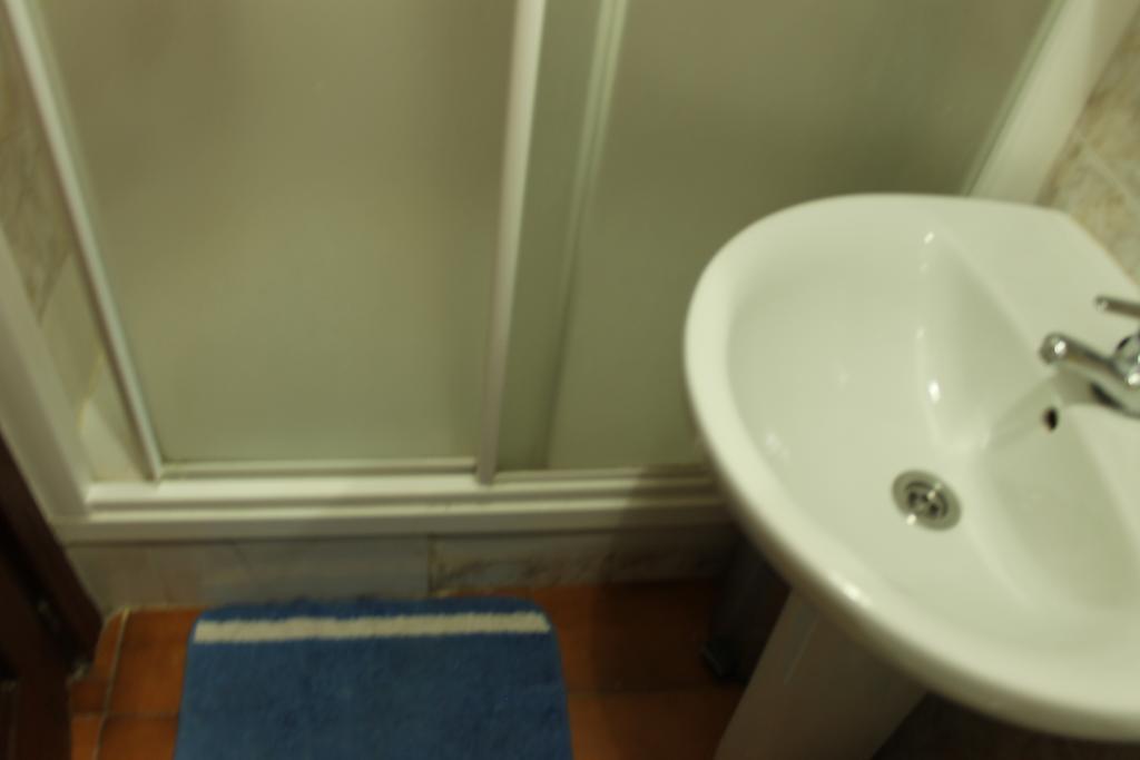 Hostal Xucar Madrid Kamer foto