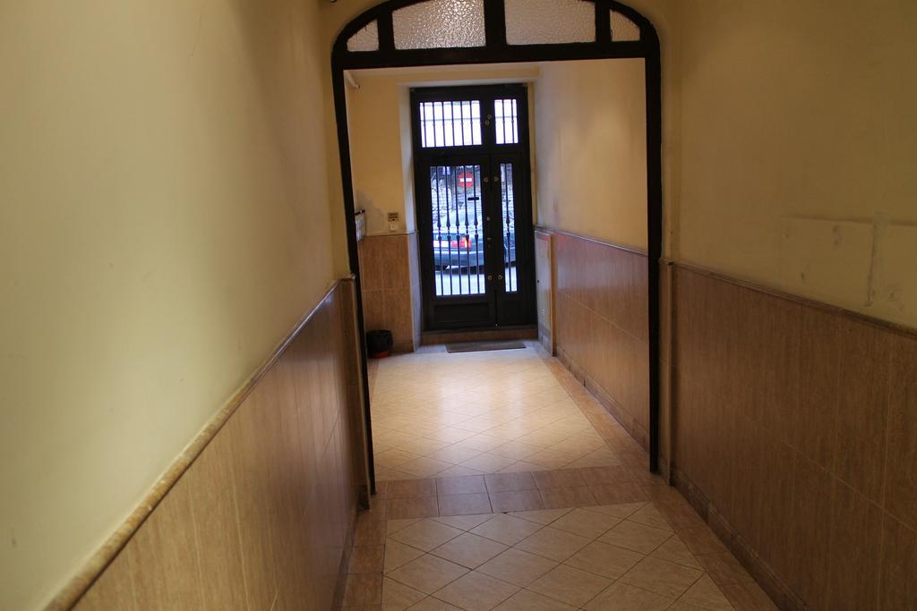 Hostal Xucar Madrid Buitenkant foto
